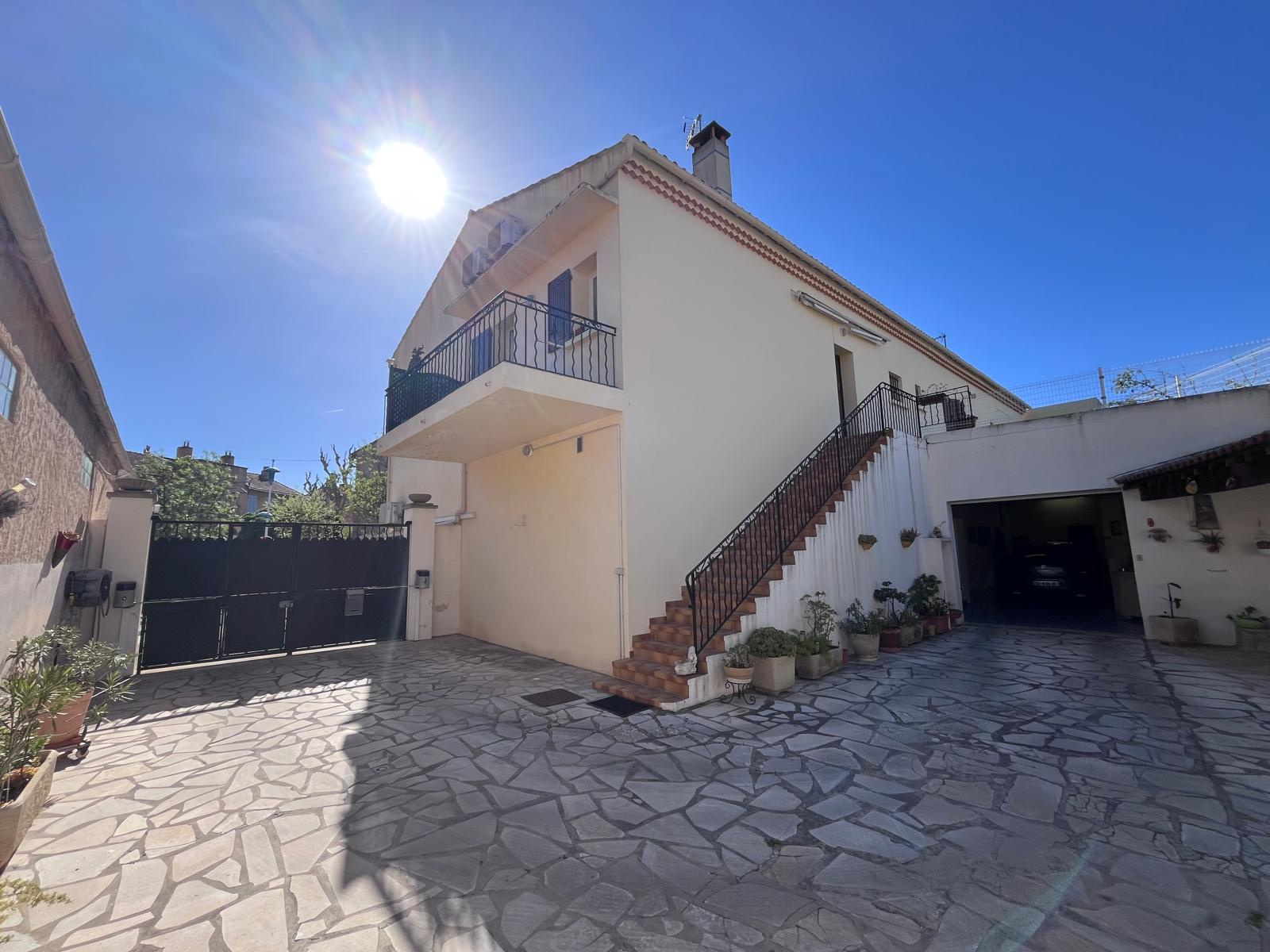 Agence immobilière de Cabinet De Pierrefeu